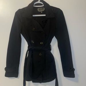 Small boutique pea coat in black